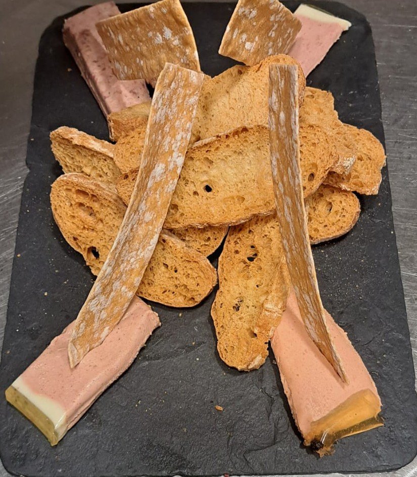 Patés artesans amb torradetes